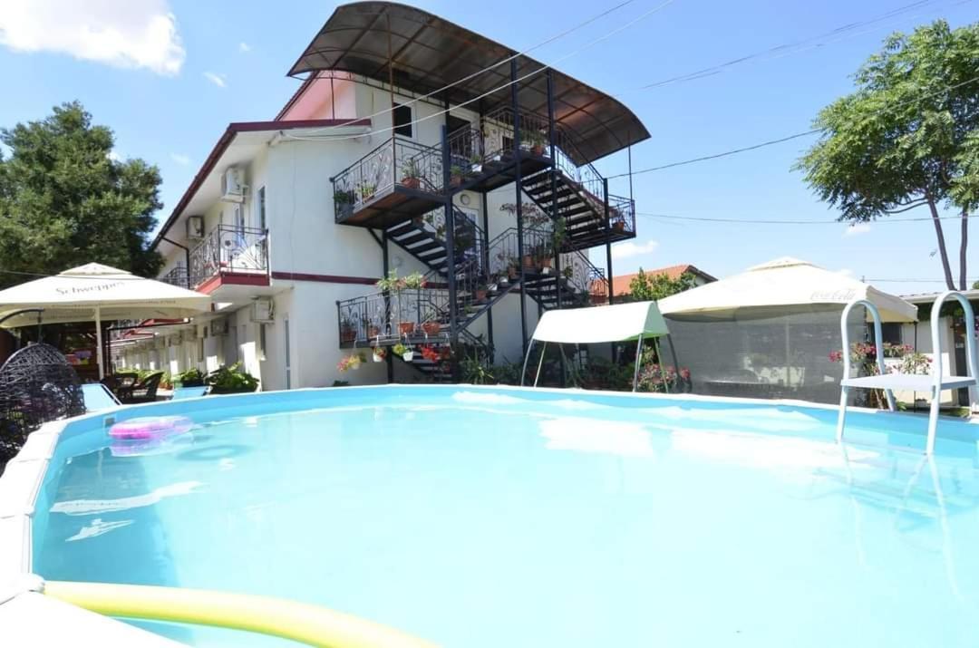 Vila Robert Hotel Schitu Exterior photo